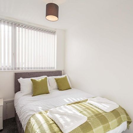 Cherry Property - Hornby Road Blackpool Luaran gambar