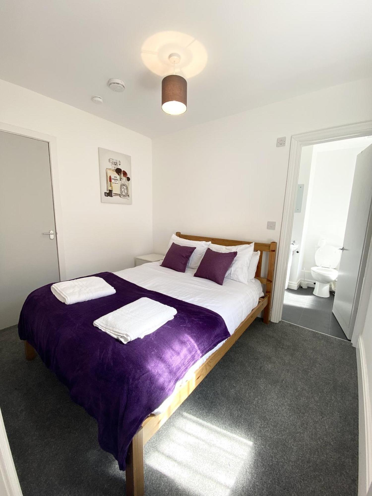 Cherry Property - Hornby Road Blackpool Bilik gambar