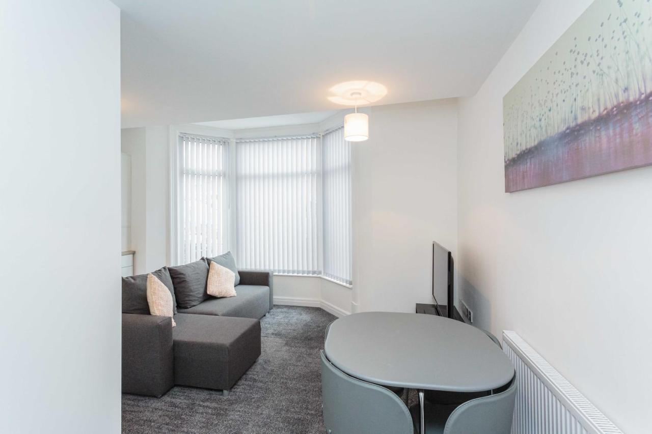 Cherry Property - Hornby Road Blackpool Luaran gambar