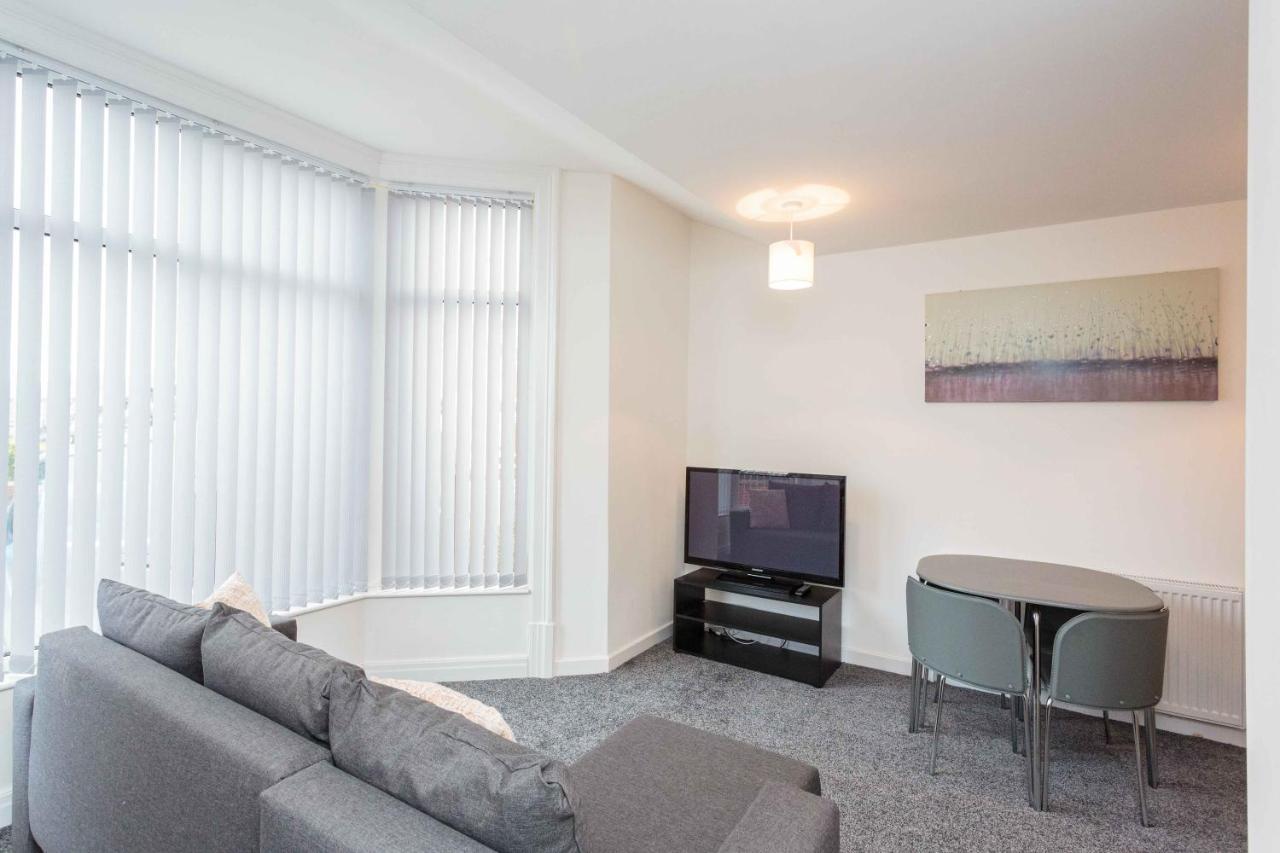 Cherry Property - Hornby Road Blackpool Luaran gambar